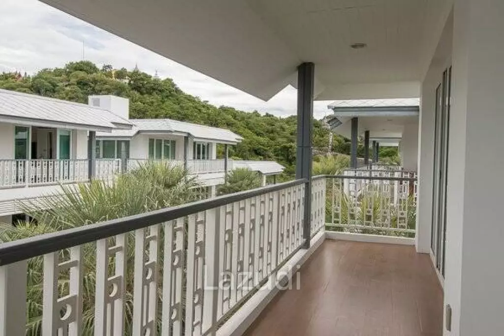BAAN PLAI HAAD KHAO : 3 Bed Duplex Beachfront Condo