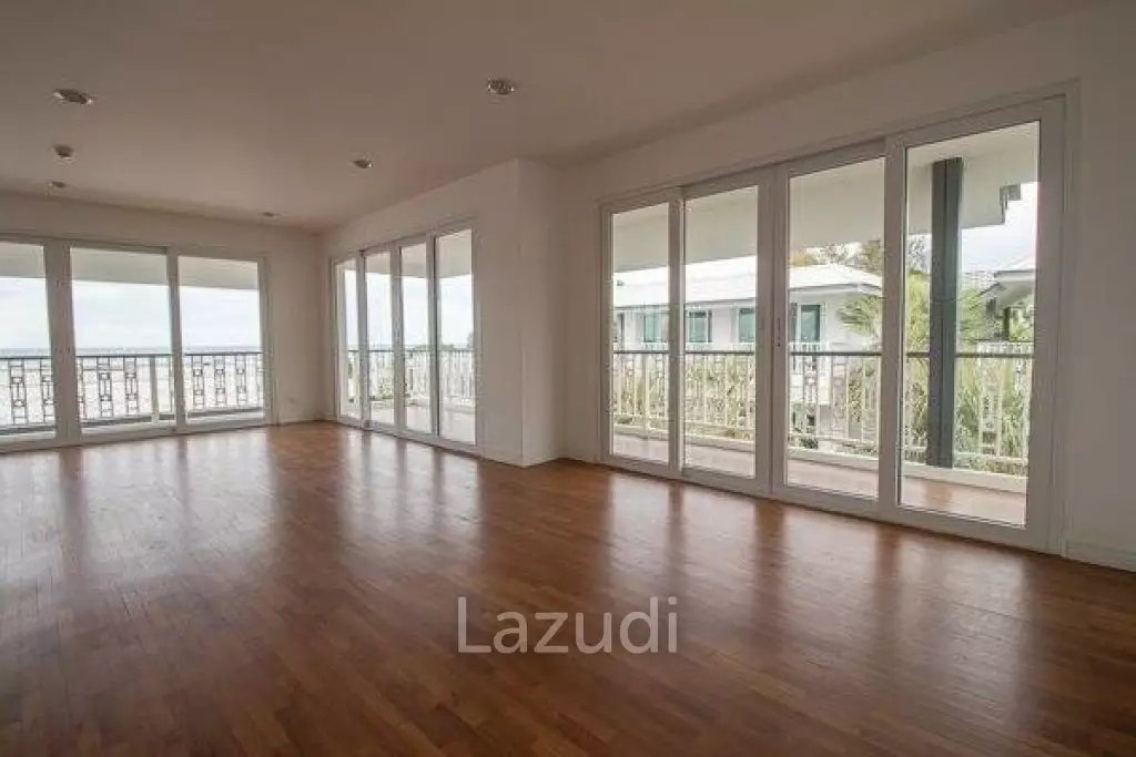 BAAN PLAI HAAD KHAO : 3 Bed Duplex Beachfront Condo