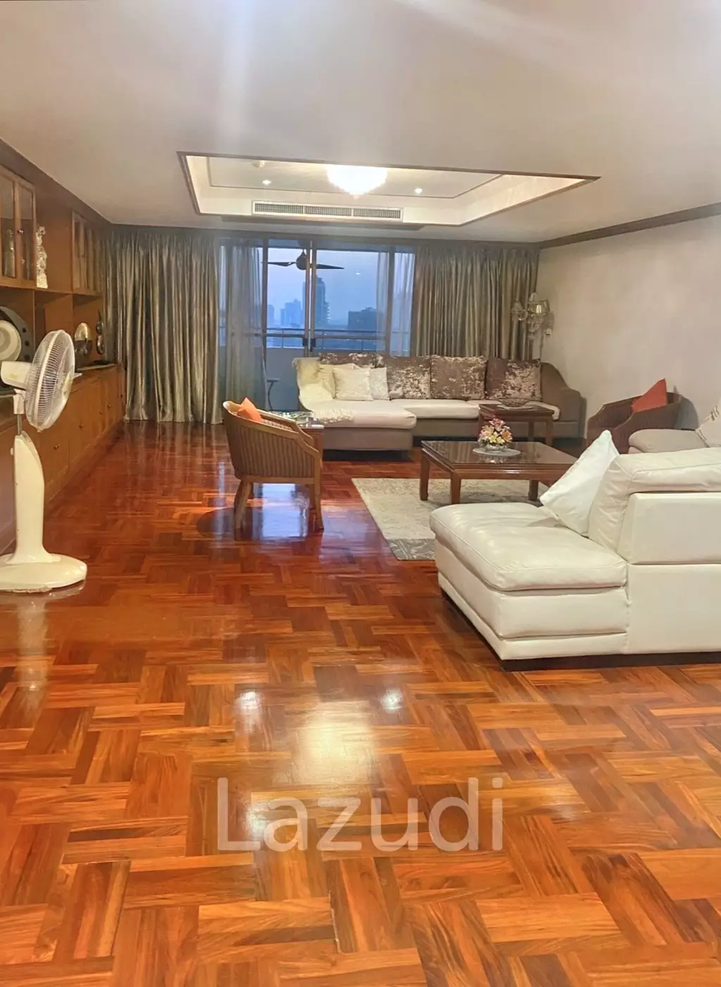 3 Bed 3 Bath 315 SQ.M Oriental Towers