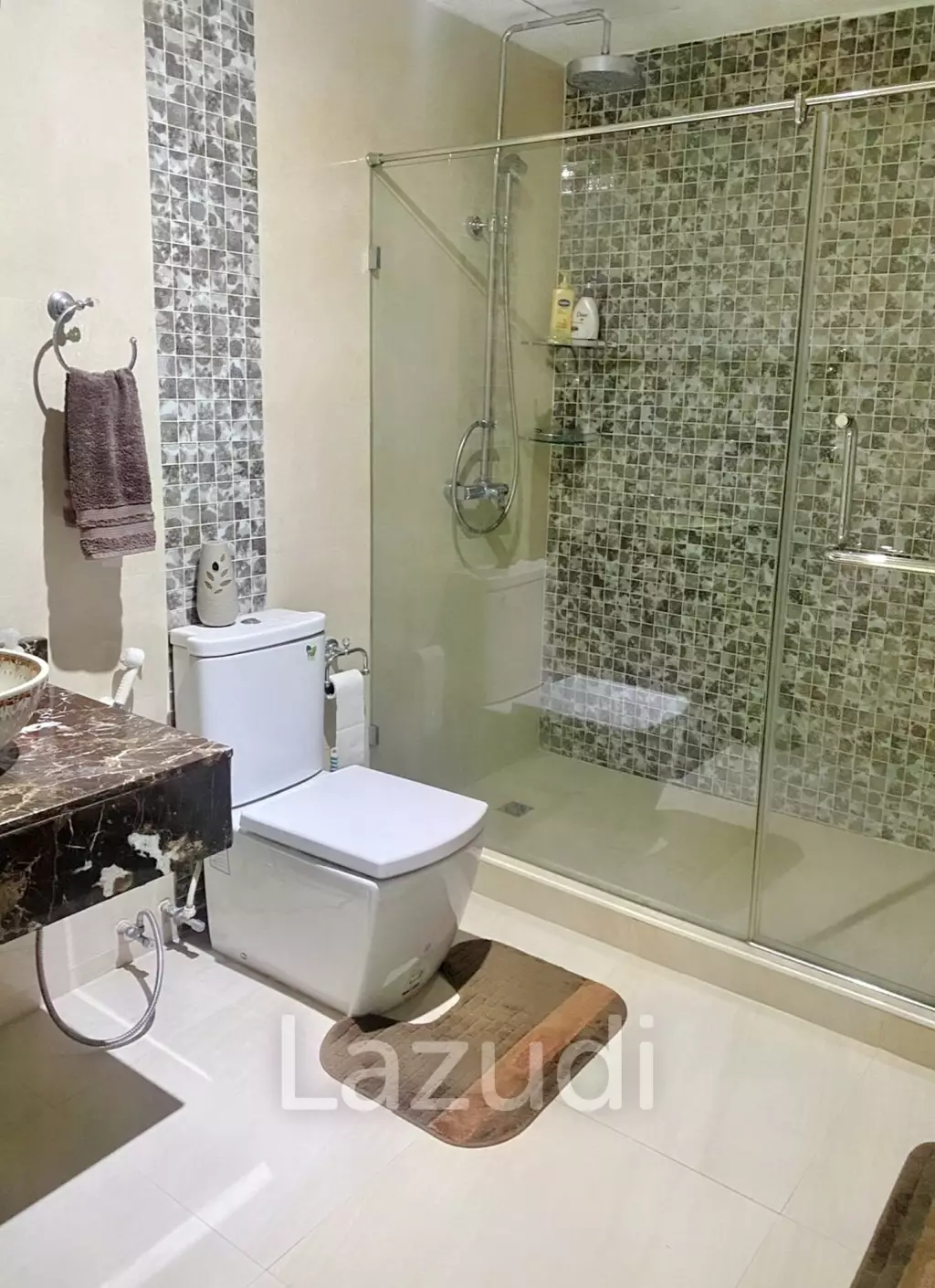 3 Bed 3 Bath 315 SQ.M Oriental Towers