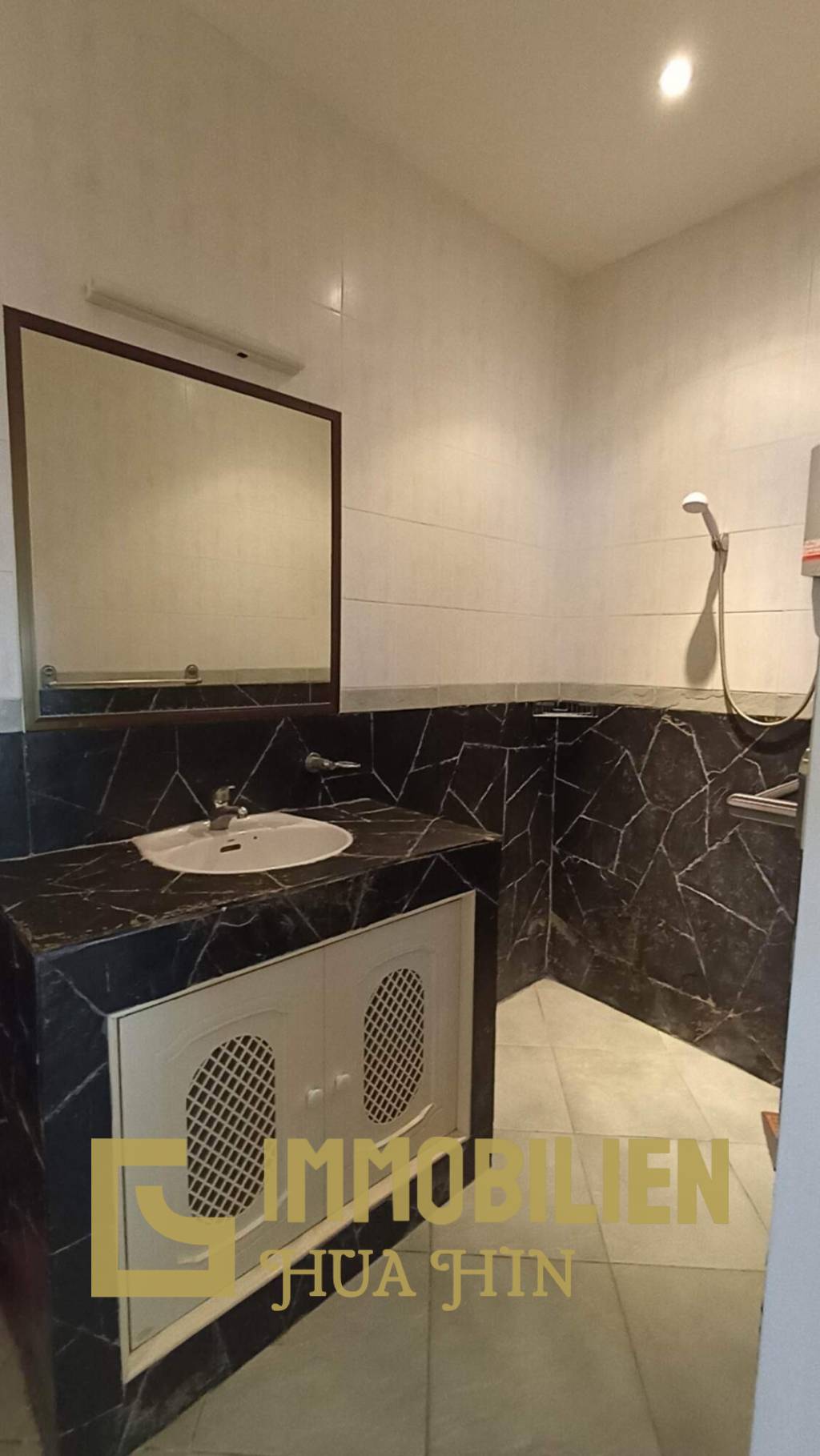 680 metro cuadrado 2 ` 2 Baño Villa de Venta