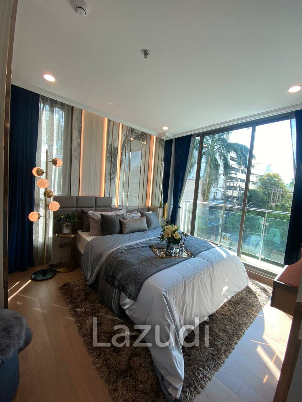 2 Bed 2 Bath 72.25 SQ.M. Supalai Oriental Sukhumvit 39