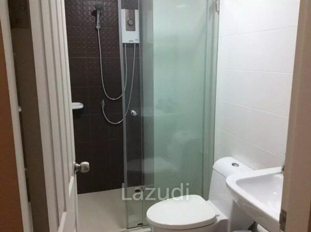 2 Bed Condo with Pool View