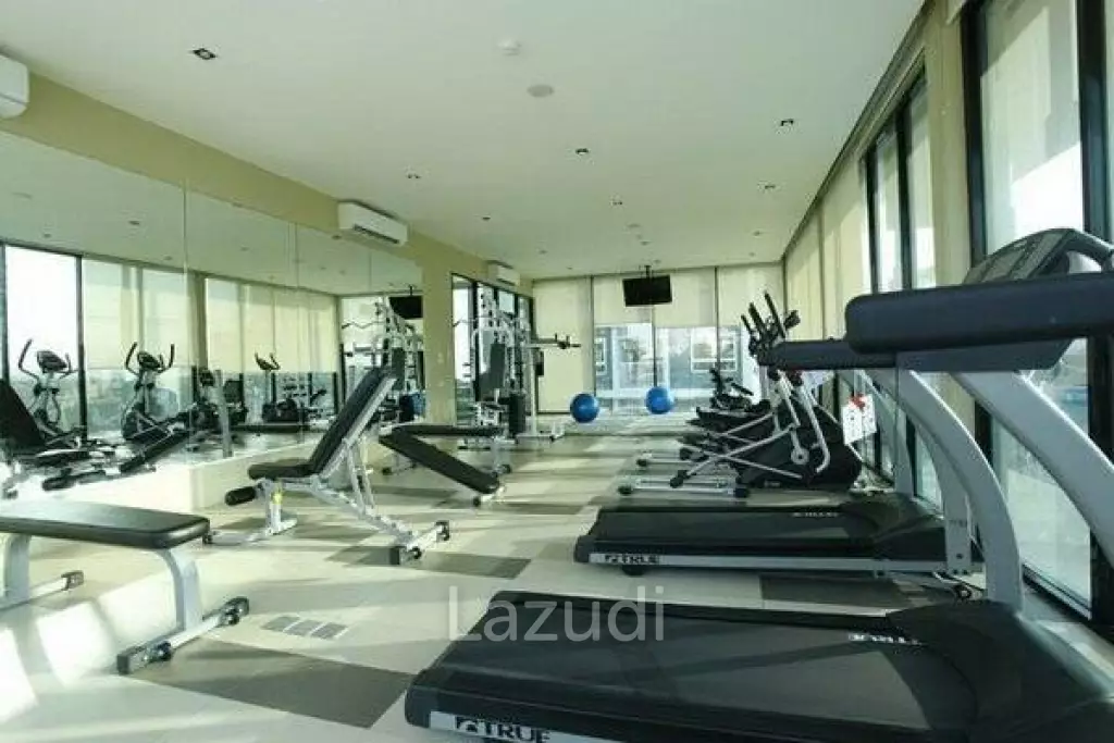 2 Bed Condo with Pool View