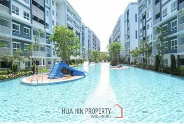 2 Bed Condo with Pool View