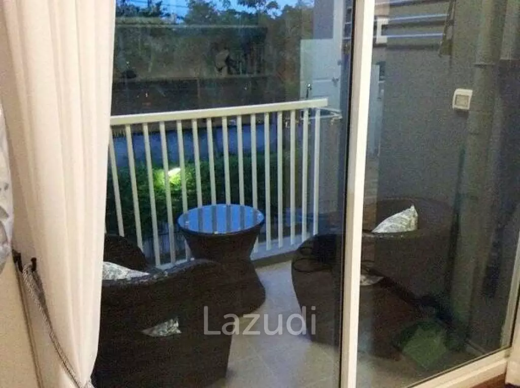 2 Bed Condo with Pool View