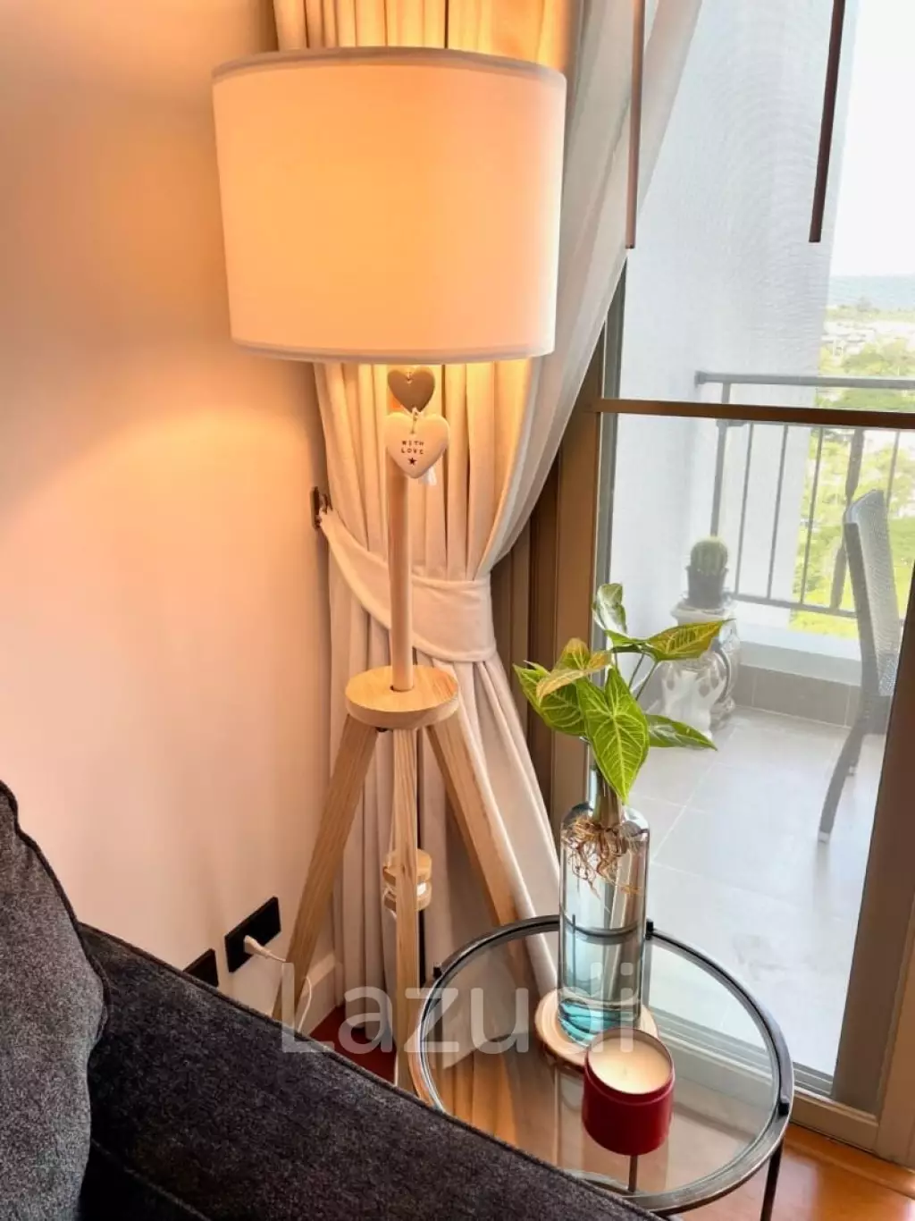 Boathouse: 3 Bedroom Condo with Amazing view.