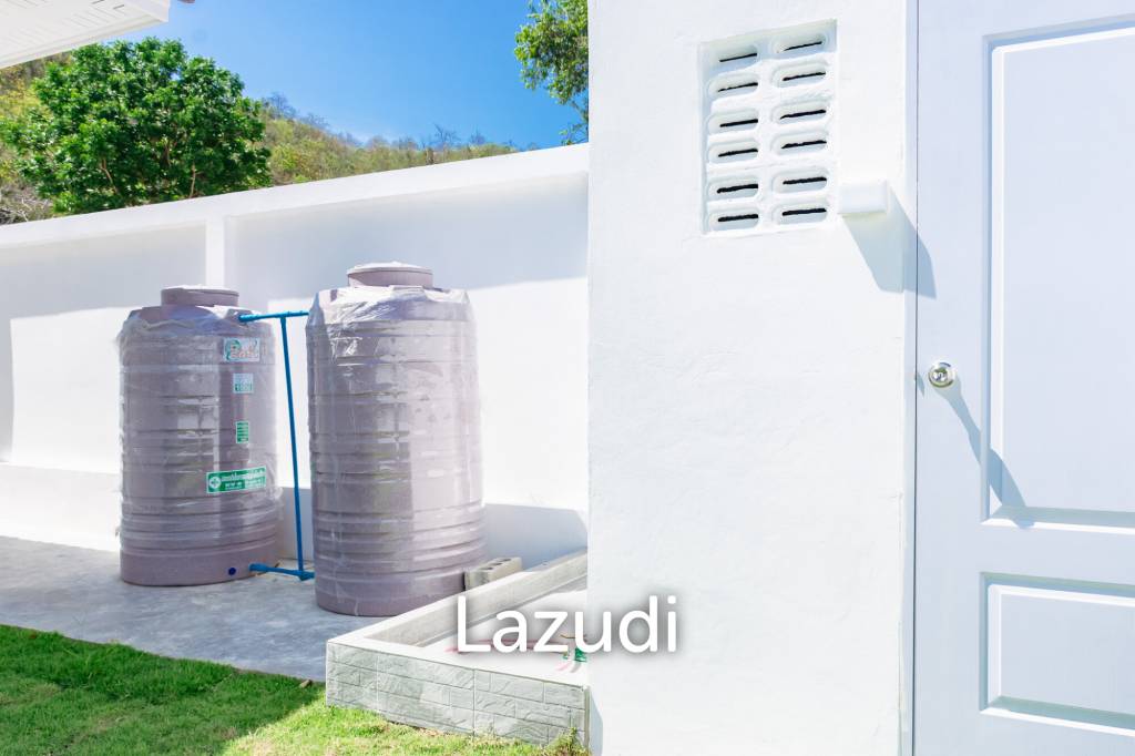 3 Bed 2 Bath 220.75 SQ.M. Pavilion Ville
