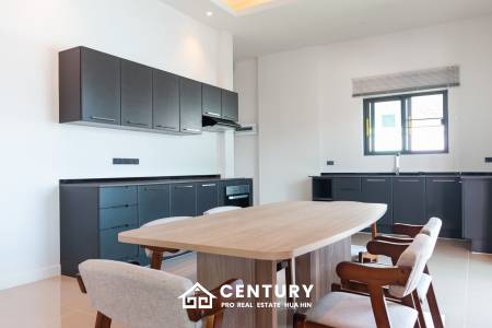4 Beds 3 Bath 312 SQ.M. View Till Khao, Full Furnished