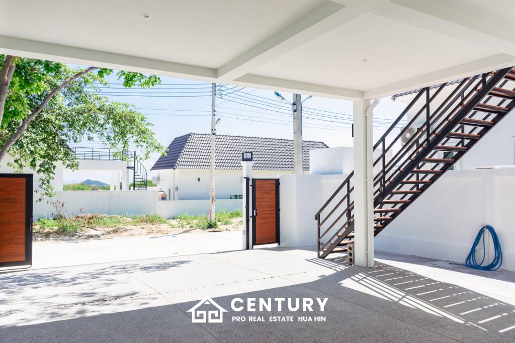 4 Beds 3 Bath 312 SQ.M. View Till Khao, Full Furnished