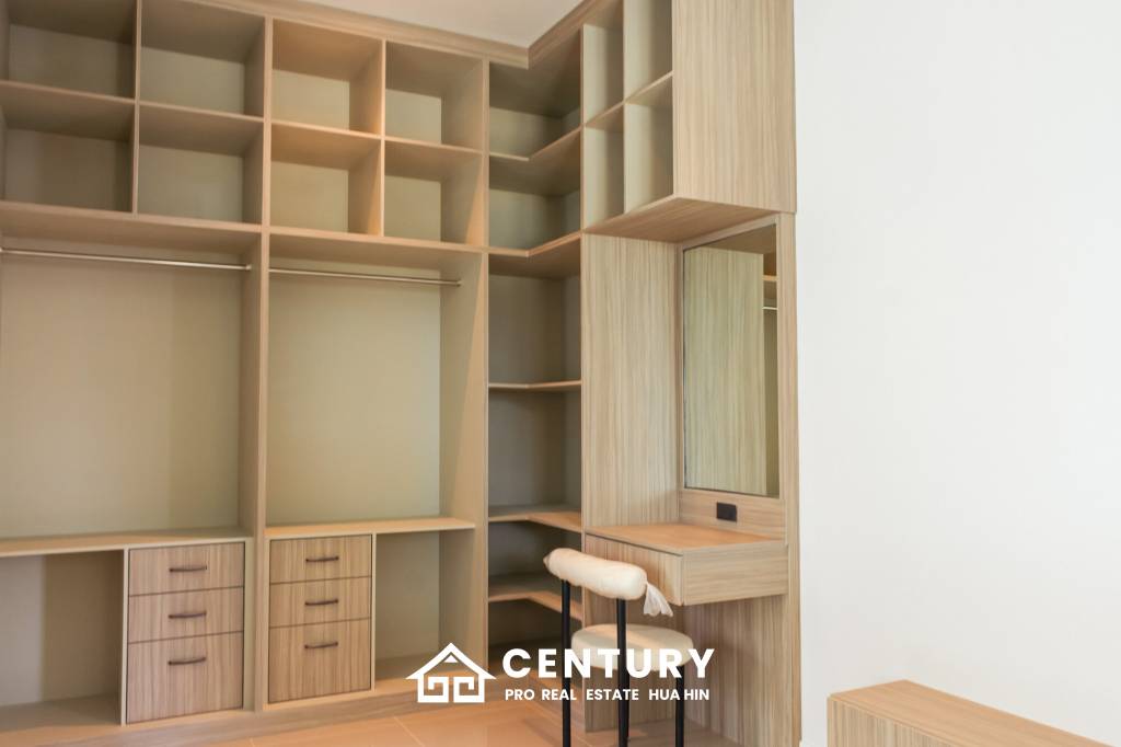 4 Beds 3 Bath 312 SQ.M. View Till Khao, Full Furnished