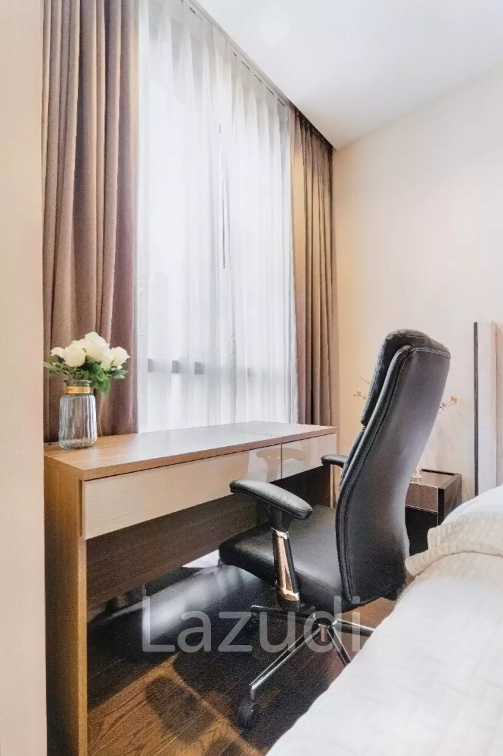 1 Bed 1 Bath 35 SQ.M The Line Ratchathewi