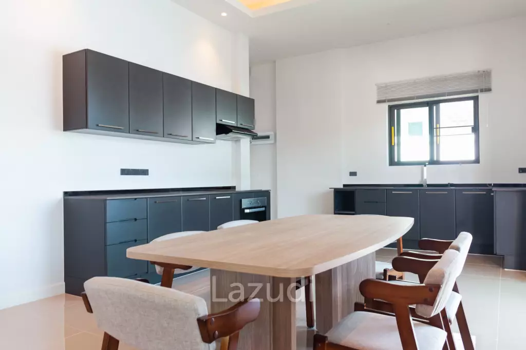 3 Bed 2 Bath 220.75 SQ.M. Pavilion Ville