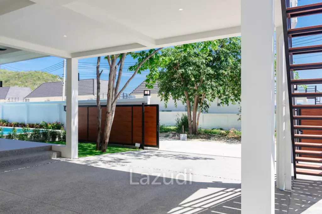 3 Bed 2 Bath 220.75 SQ.M. Pavilion Ville