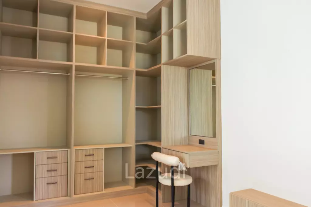3 Bed 2 Bath 220.75 SQ.M. Pavilion Ville