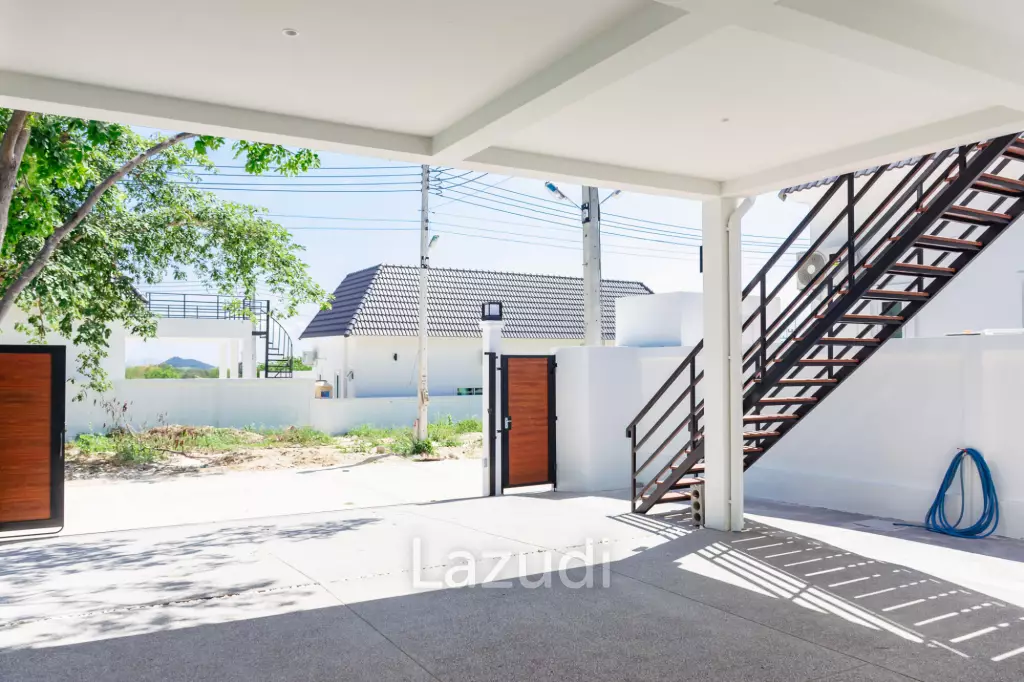3 Bed 2 Bath 220.75 SQ.M. Pavilion Ville