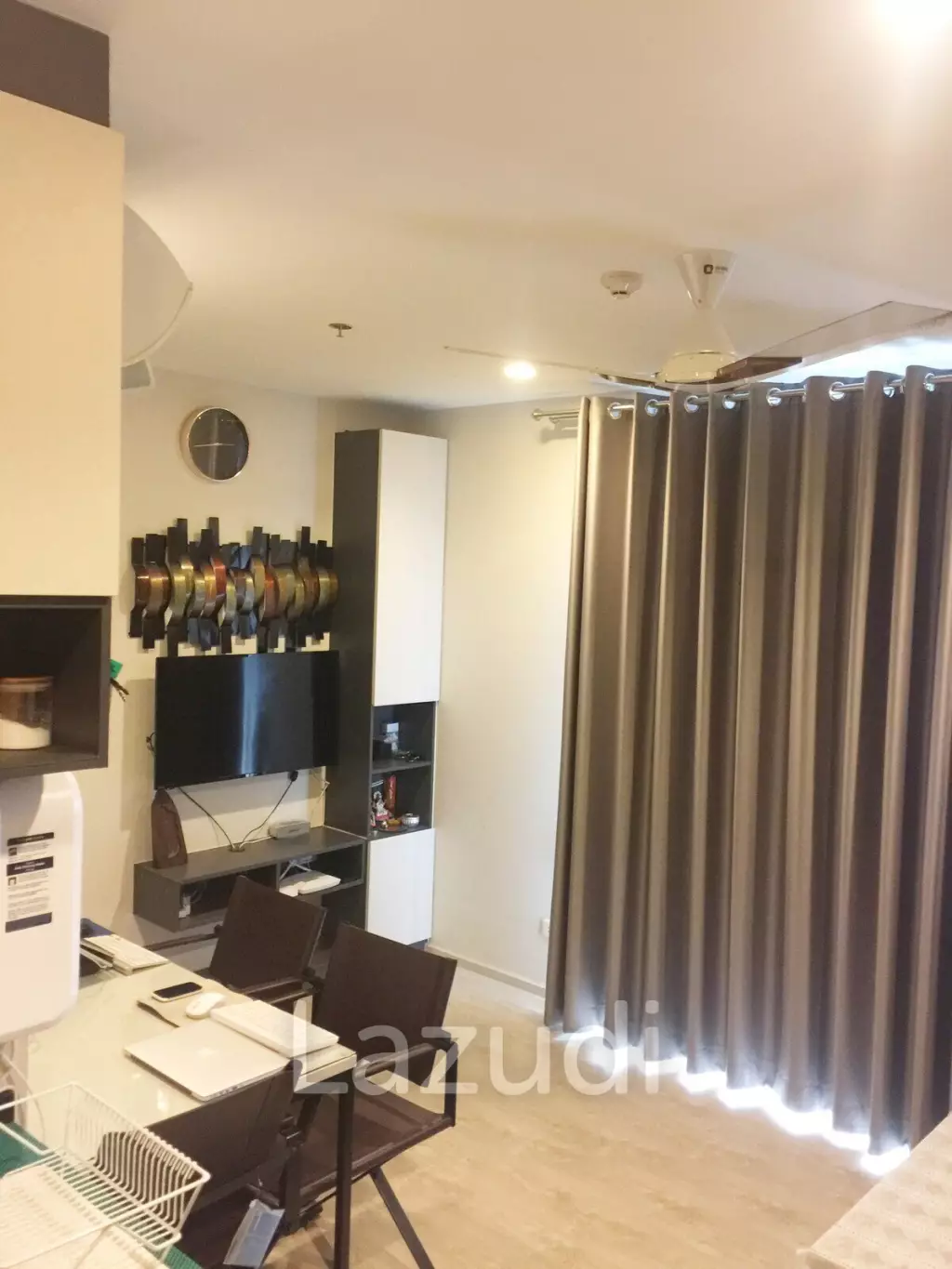 2 Bed 1 Bath 51.21 SQ.M The Base Central Pattaya