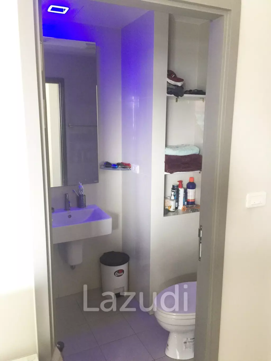 2 Bed 1 Bath 51.21 SQ.M The Base Central Pattaya