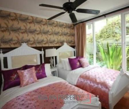 BAAN SAN PLOEN   :  3 bed luxury condo
