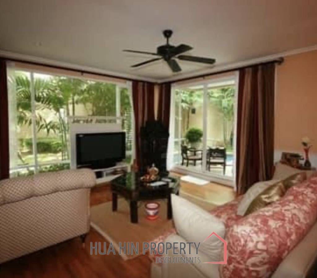 BAAN SAN PLOEN   :  3 bed luxury condo