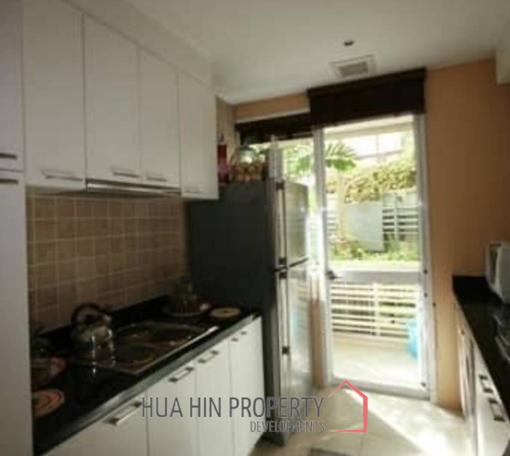 BAAN SAN PLOEN   :  3 bed luxury condo