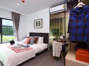 2 bed 61.25 SQM, THE BASE Phetchaburi Thonglor