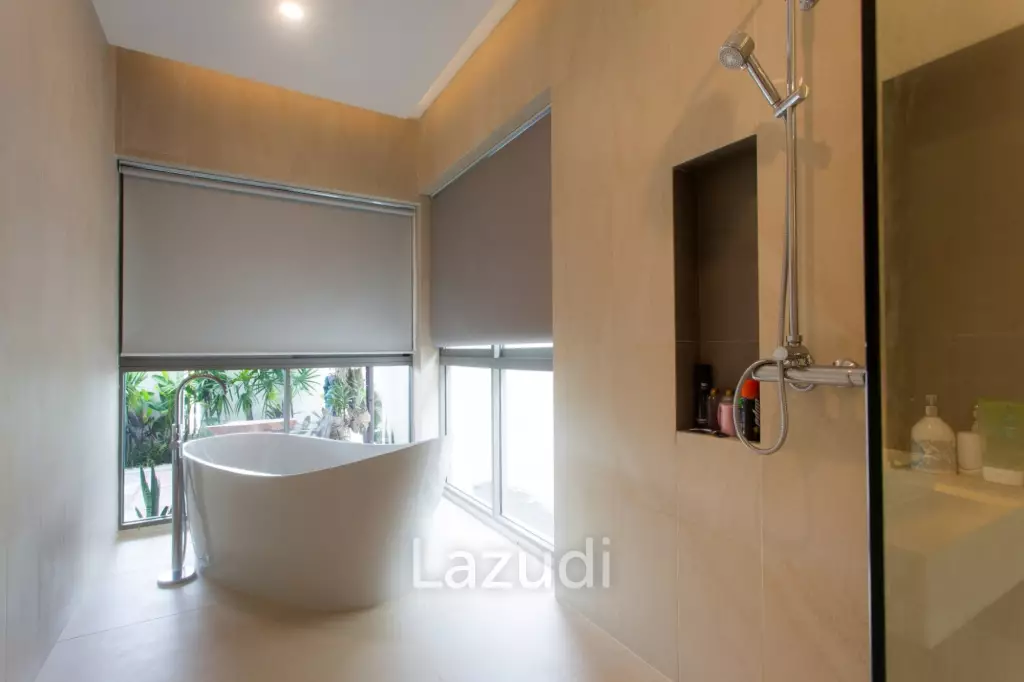 5 Bed 6 Bath 513.63 SQ.M Paragon Villas