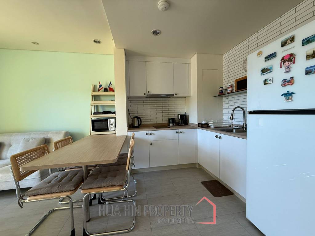MYKONOS CONDO ( RENOVATED )  :  1 bed good located condo