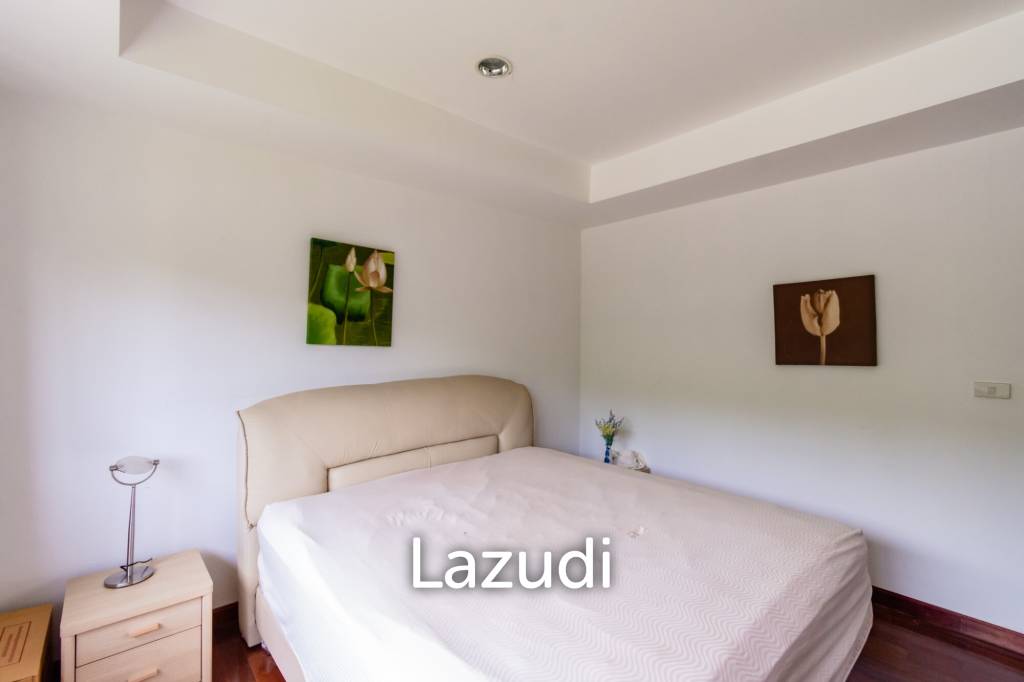 PALM HILLS CONDO : 2 bed with great mountain and canal view