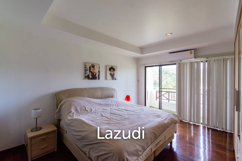 PALM HILLS CONDO : 2 bed with great mountain and canal view