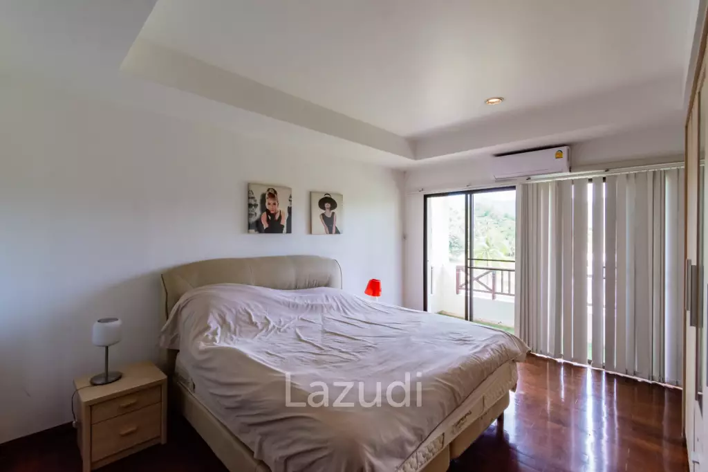 PALM HILLS CONDO : 2 bed with great mountain and canal view