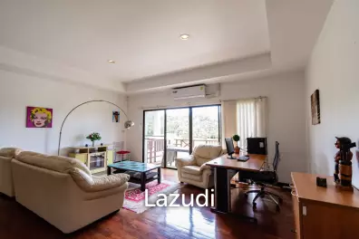 PALM HILLS CONDO : 2 bed with great mountain and canal view