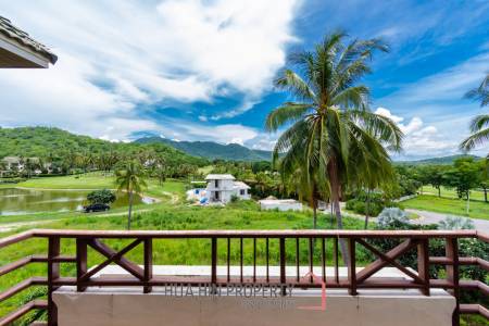 PALM HILLS CONDO : 2 bed with great mountain and canal view