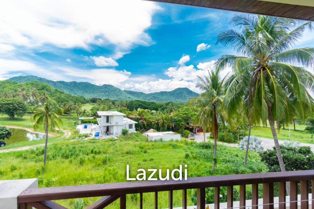 PALM HILLS CONDO : 2 bed with great mountain and canal view