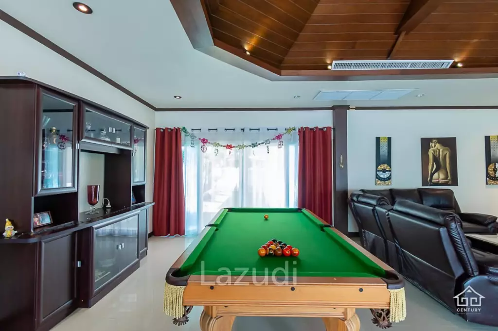 PALM HILLS : Luxurious 4 Bed Pool Villa with Stunning View