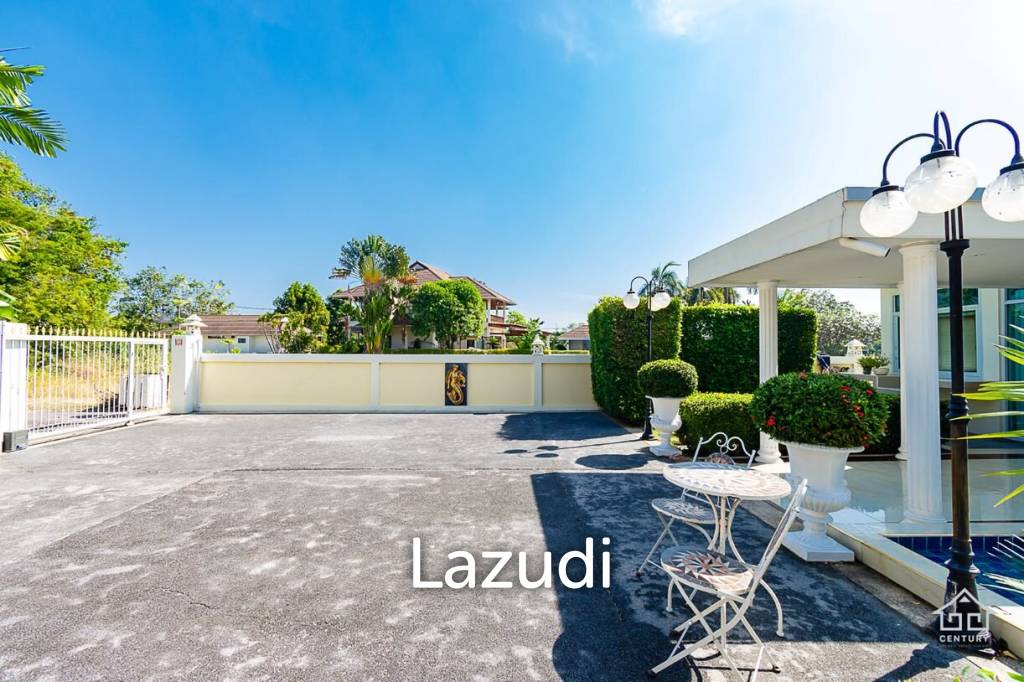 1,300 Sqm 4 Bed 5 Bath Villa For Sale