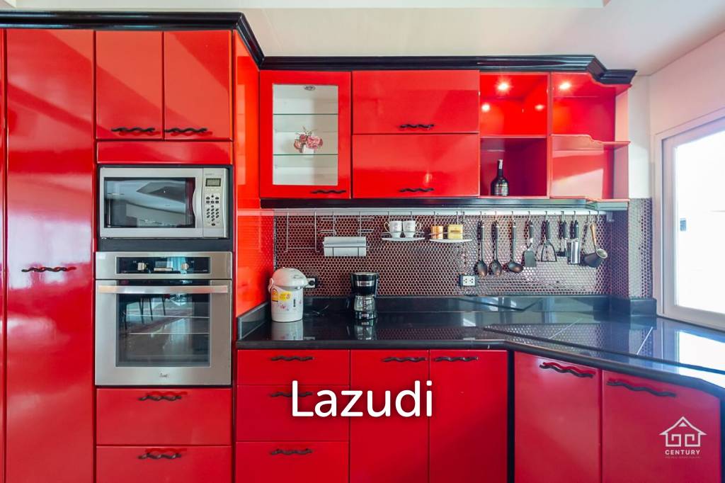 1,300 Sqm 4 Bed 5 Bath Villa For Sale