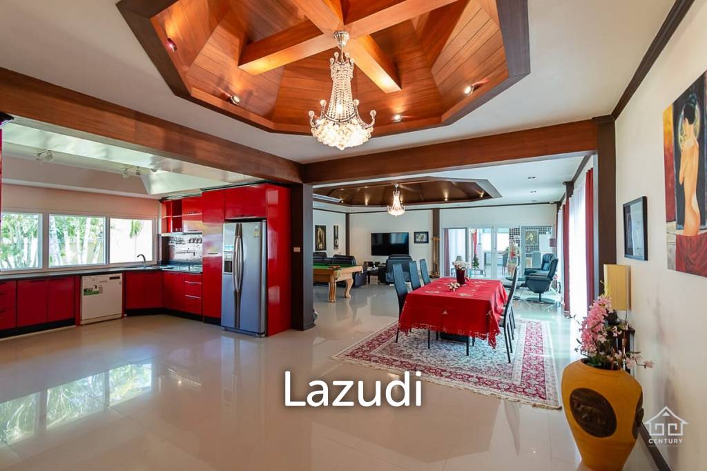 1,300 Sqm 4 Bed 5 Bath Villa For Sale