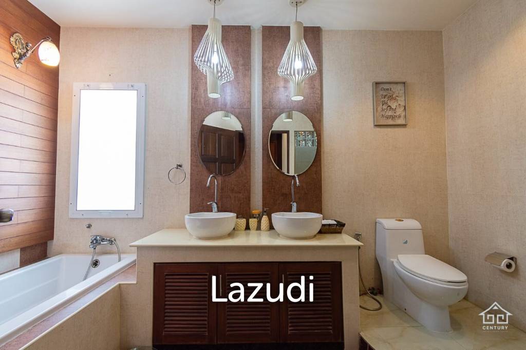 1,300 Sqm 4 Bed 5 Bath Villa For Sale