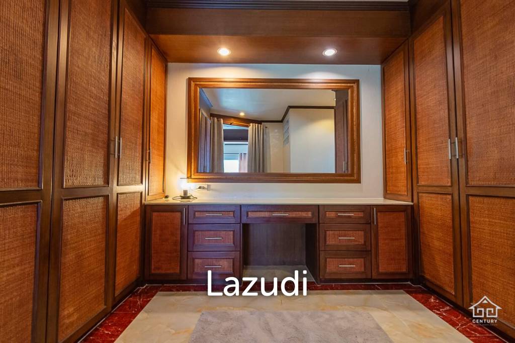 1,300 Sqm 4 Bed 5 Bath Villa For Sale