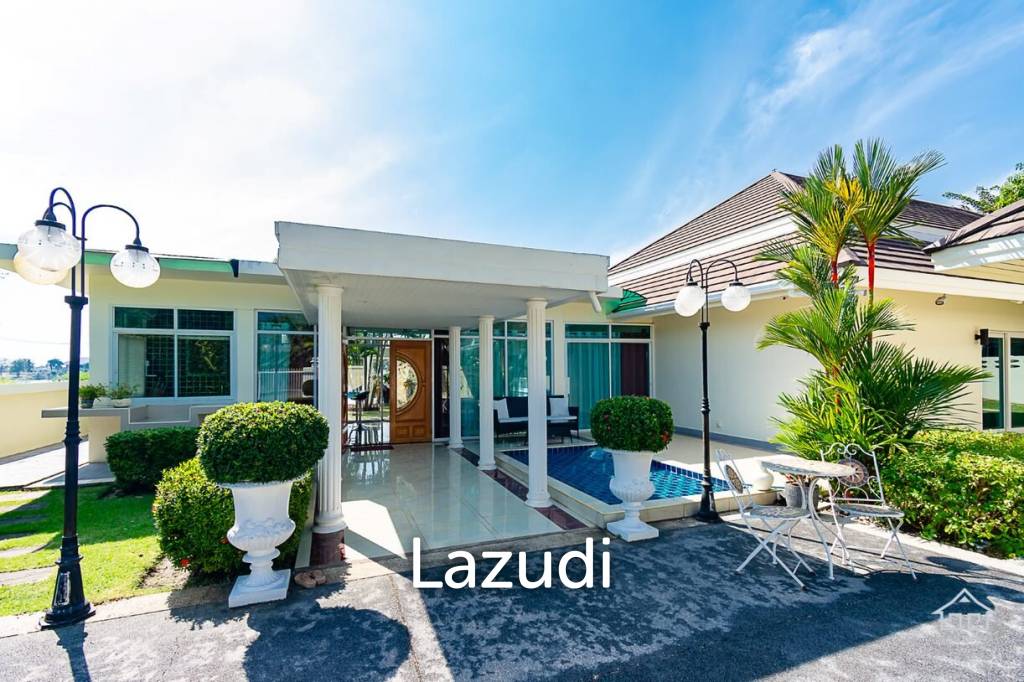 1,300 Sqm 4 Bed 5 Bath Villa For Sale