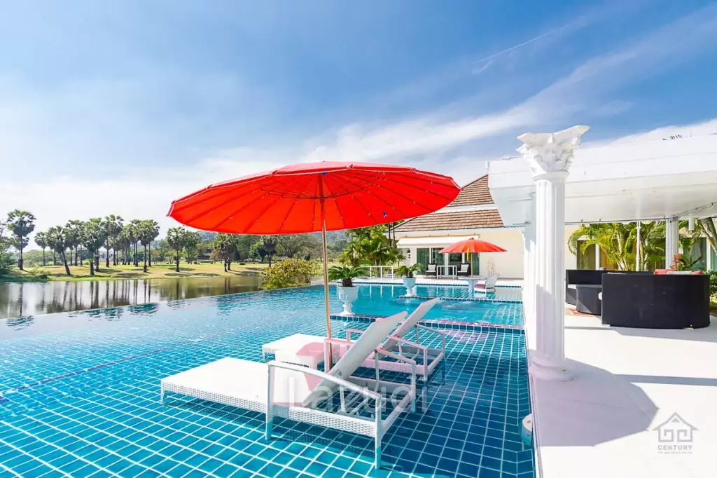 PALM HILLS : Luxurious 4 Bed Pool Villa with Stunning View