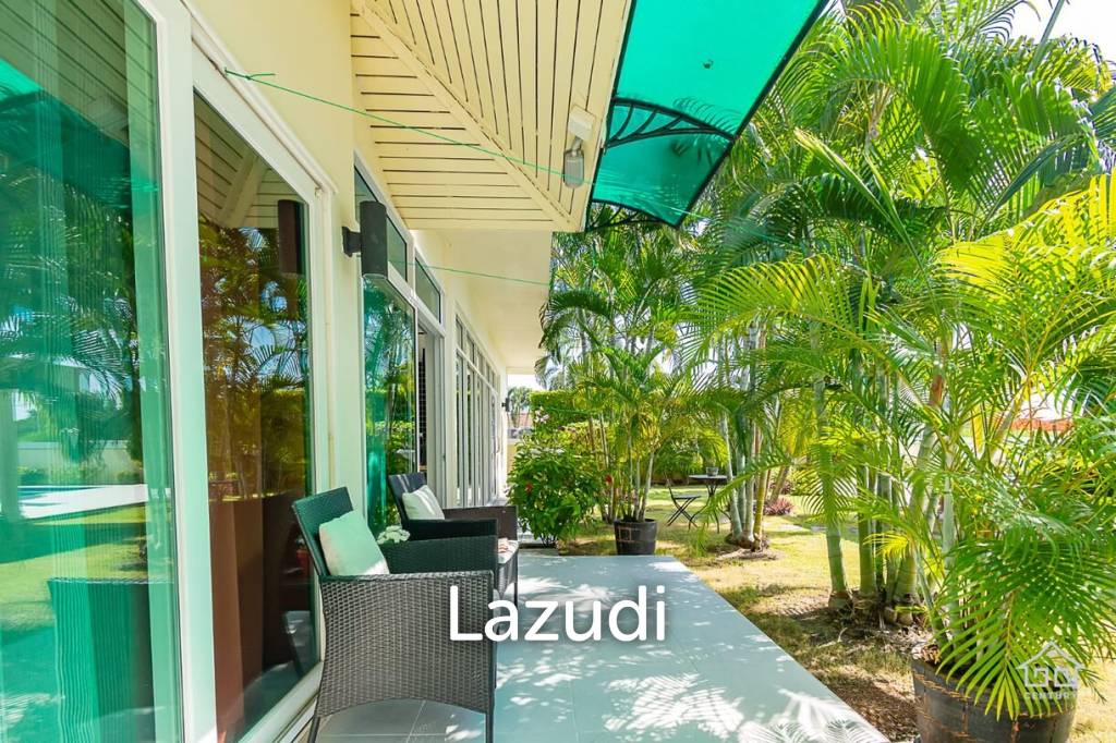 1,300 Sqm 4 Bed 5 Bath Villa For Sale