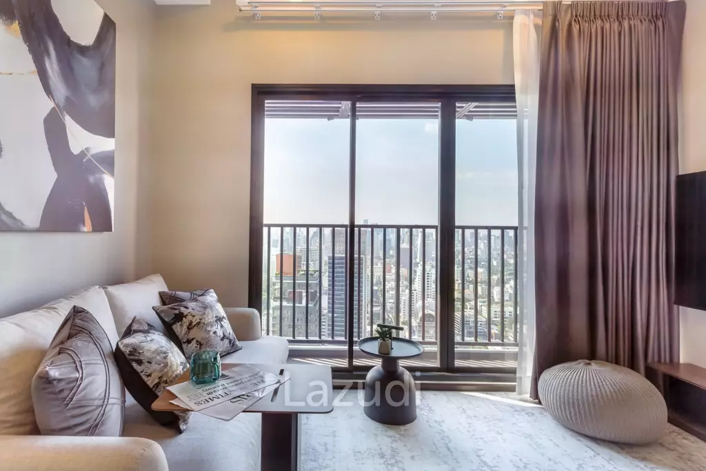3 Bed 2 Bath 72 SQ.M. Park Origin Thonglor