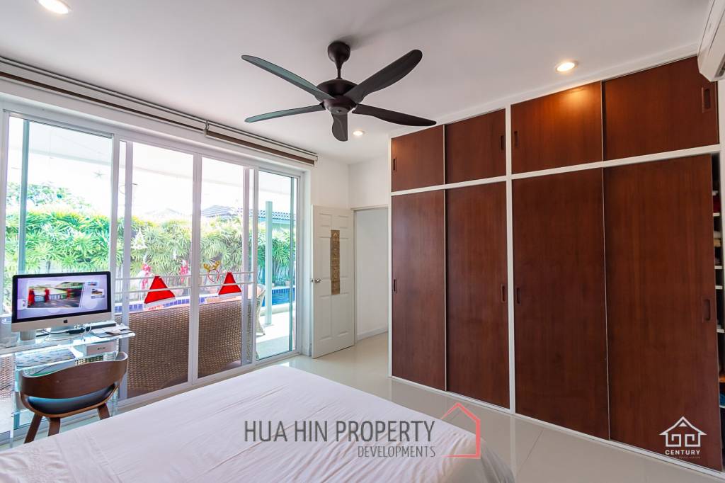 Modern 3 bed pool villa close to Bluport