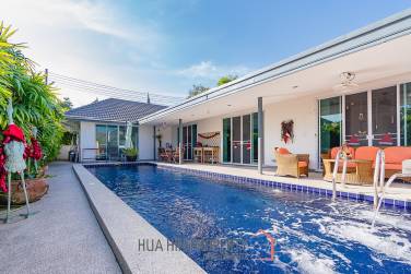 Modern 3 bed pool villa close to Bluport