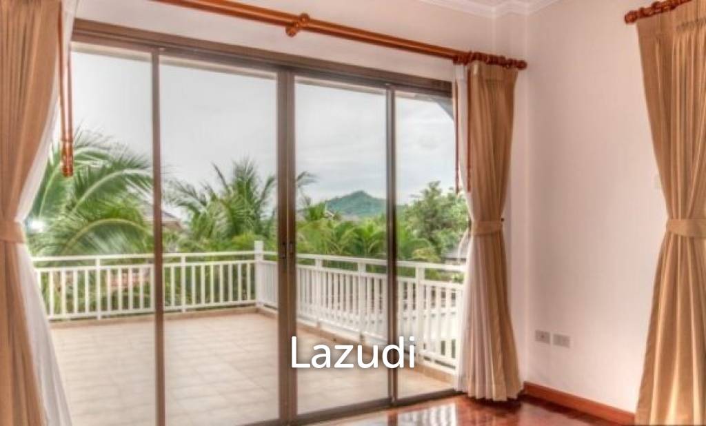 HEIGHTS 2 : 3 Bed 2 Storey Pool Villa