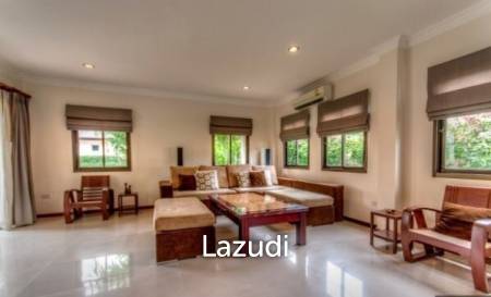 HEIGHTS 2 : 3 Bed 2 Storey Pool Villa