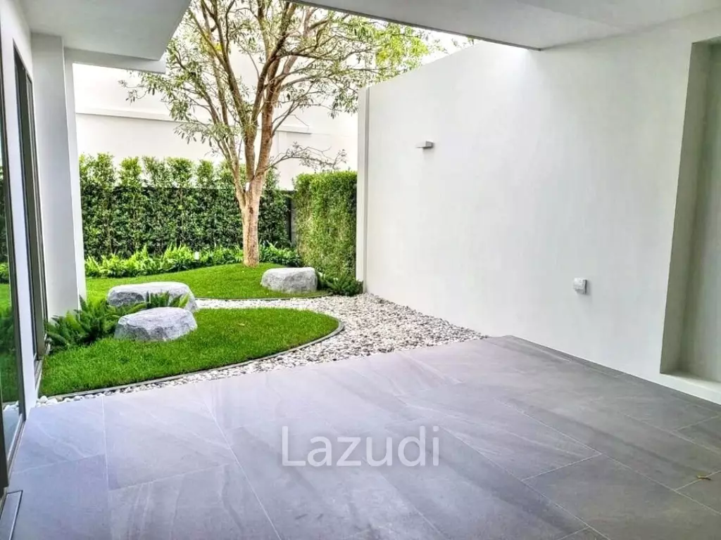 3 Beds 4 Baths 324 SQ.M VIVE Rama 9