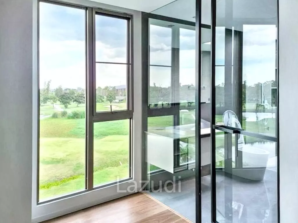 3 Beds 4 Baths 324 SQ.M VIVE Rama 9